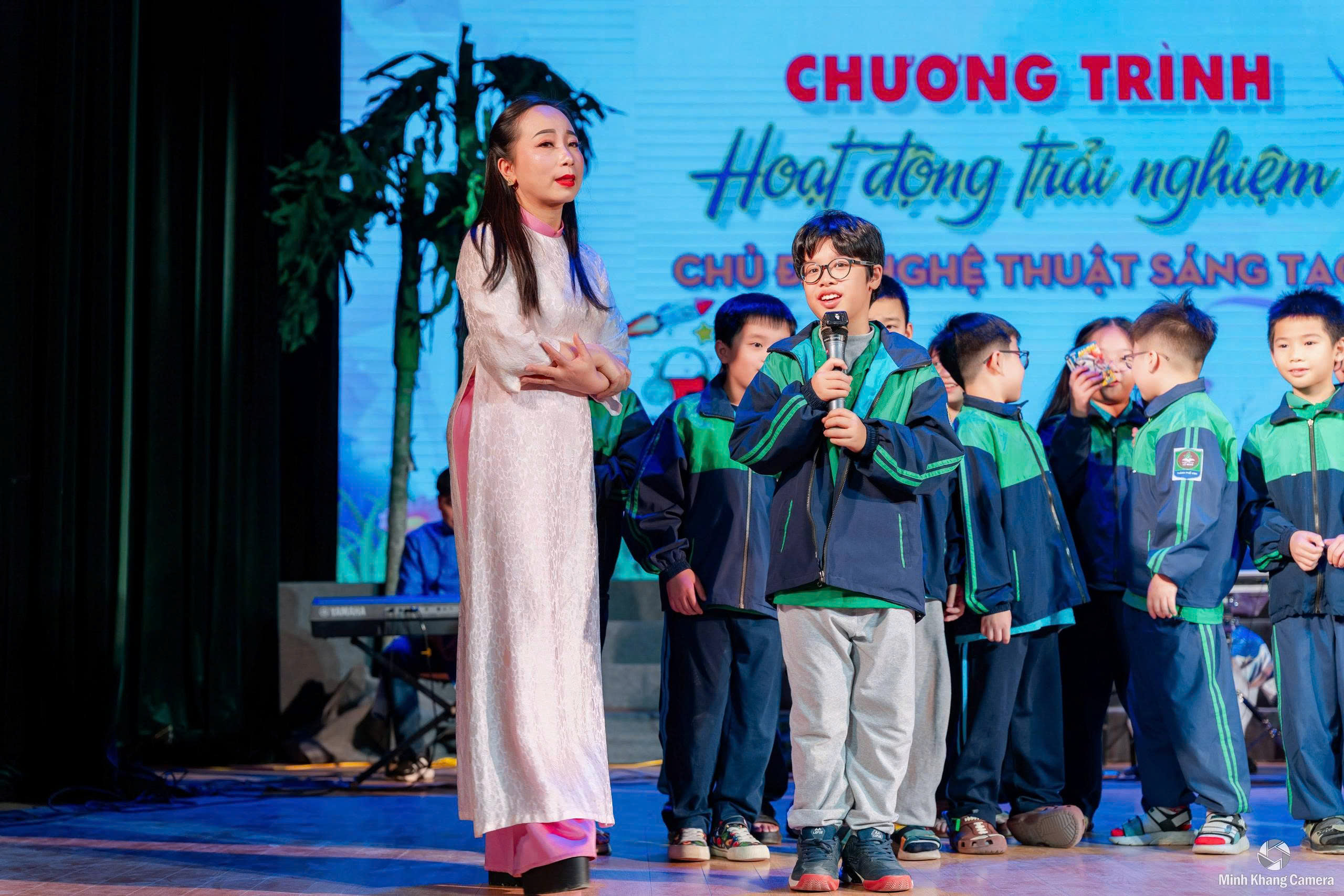 HÀNH TRÌNH TRẢI NGHIỆM GIÁ TRỊ DI SẢN: THAM QUAN NHÀ HÁT DÂN CA NGHỆ AN